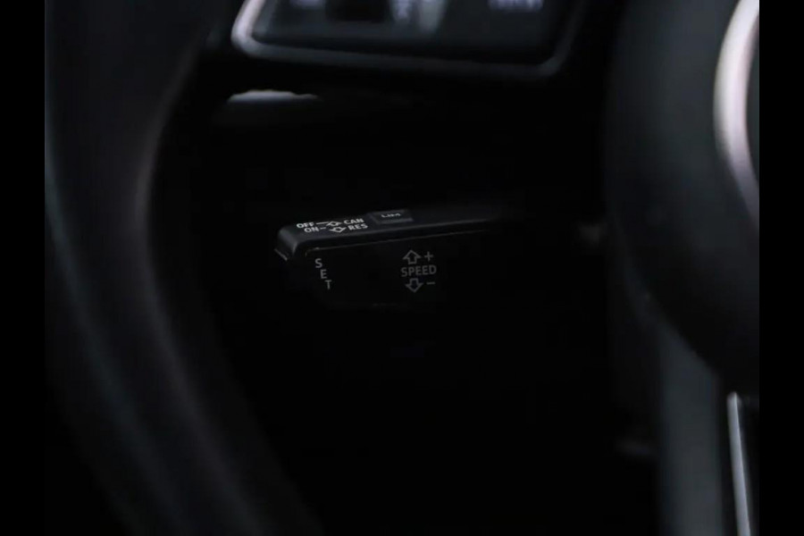 Audi A3 Sportback 40 TFSI e Business edition