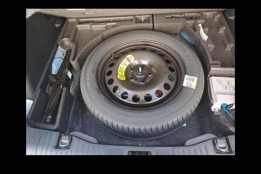 Ford Kuga 2.5 PHEV ST-Line X 243pk | Driver Assistance Pack | Winterpack | Panoramadak | Technology Pack | All Weather Banden | Reserve wiel