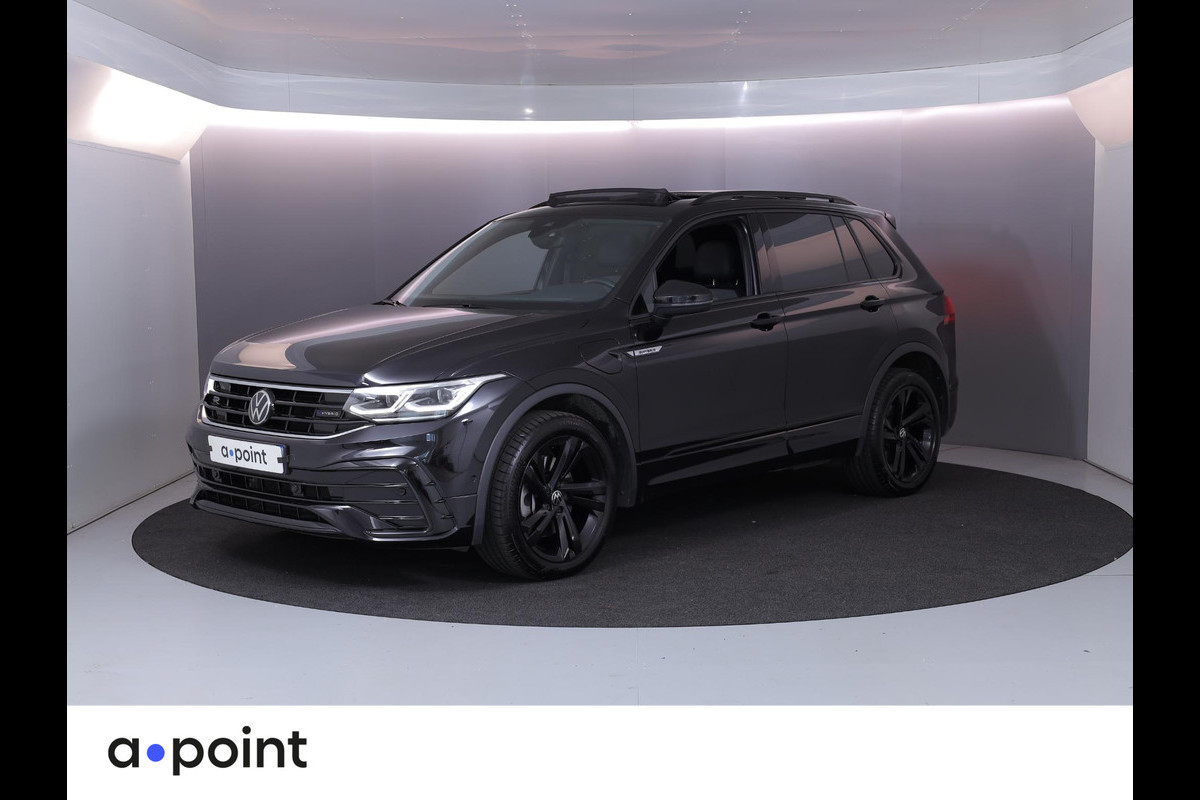 Volkswagen Tiguan 1.4 TSI eHybrid R-Line Business 245 PK PHEV | Navigatie | Panorama dak | Black Style | Assistentie pakket | Parkeer camera |