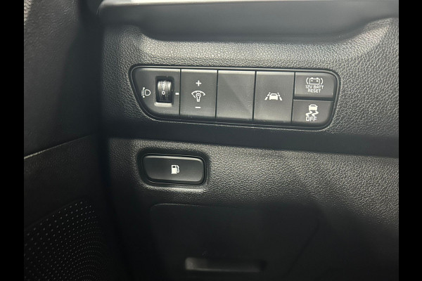 Kia Niro 1.6 GDi Hybrid ExecutiveLine Trekhaak Navigatie Apple Carplay/Android Auto Camera Parkeersensoren achter Adaptive Cruise Control Climate Control Half leder Lichtmetalen velgen