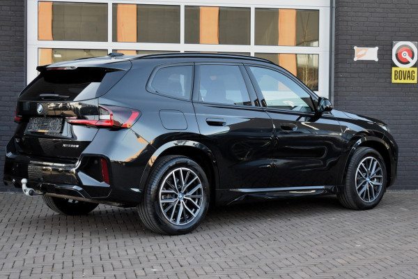 BMW X1 xDrive25e Plugin Hybrid 245PK Aut. M-Sport | Trekhaak | Navi | Camera | LED | Incl. garantie