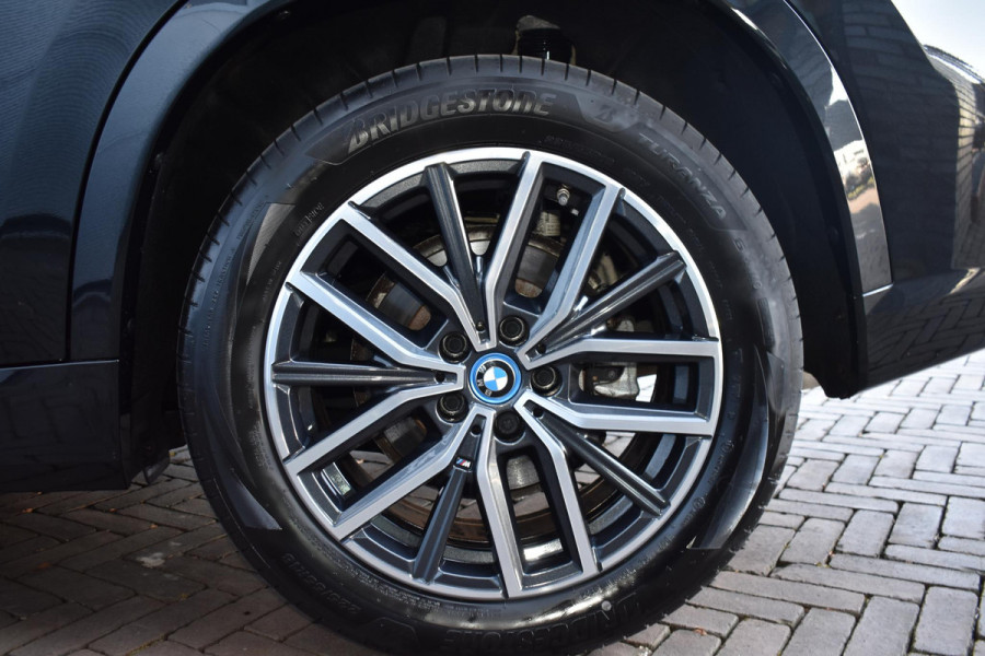 BMW X1 xDrive25e Plugin Hybrid 245PK Aut. M-Sport | Trekhaak | Navi | Camera | LED | Incl. garantie