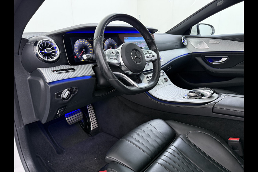 Mercedes-Benz CLS-Klasse 450 4Matic AMG // Burmester // 360 Camera // Sunroof // Trekhaak // 20 inch // Designo White // Distronic