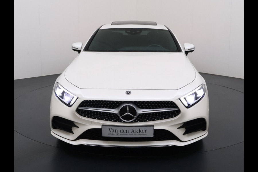 Mercedes-Benz CLS-Klasse 450 4Matic AMG // Burmester // 360 Camera // Sunroof // Trekhaak // 20 inch // Designo White // Distronic
