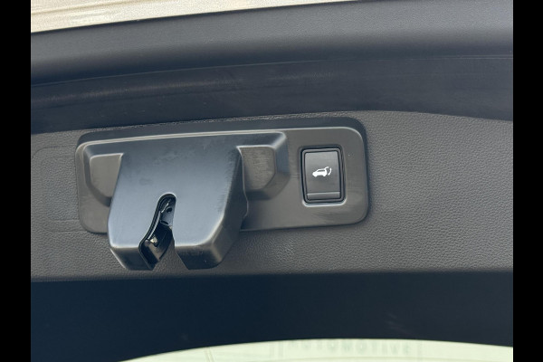 Renault Austral 1.2 E-Tech full hybrid 200 iconic STOEL STUURVERWARMING | 1/2 LEDER | 360 CAMERA