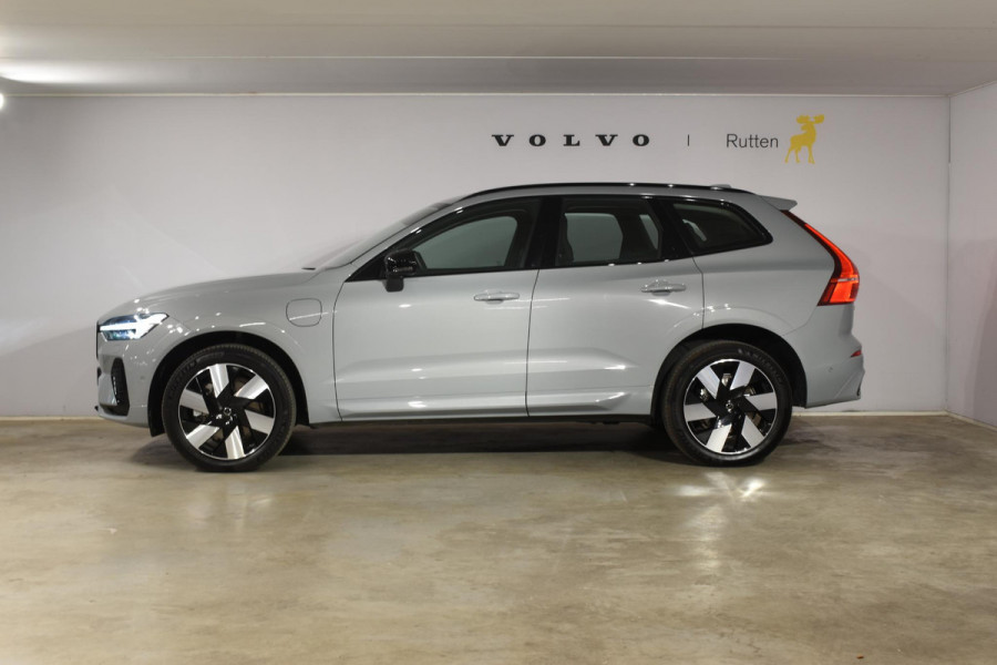 Volvo XC60 T6 350PK Automaat Plug-in Hybrid AWD Ultra Dark / Navigatie / Luchtvering / 360 Camera / Adaptieve Cruise Control / Stuurverwarming / Stoelverwarming v+a / Elektr. Achterklep / Schuifdak / Trekhaak