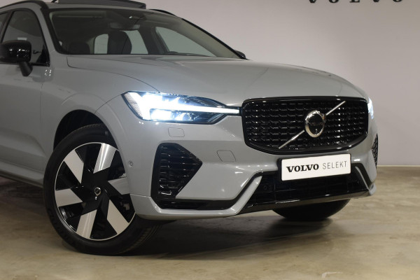 Volvo XC60 T6 350PK Automaat Plug-in Hybrid AWD Ultra Dark / Navigatie / Luchtvering / 360 Camera / Adaptieve Cruise Control / Stuurverwarming / Stoelverwarming v+a / Elektr. Achterklep / Schuifdak / Trekhaak