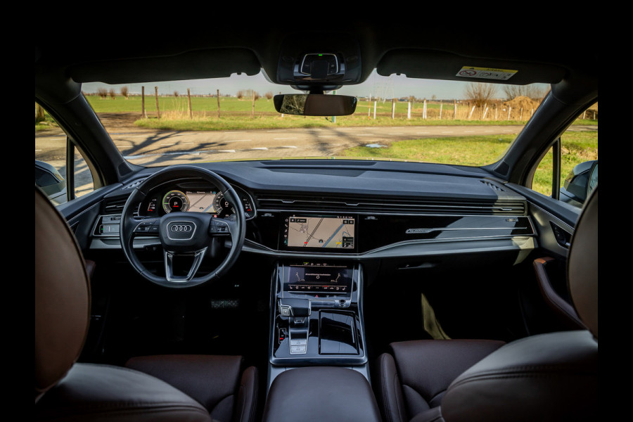 Audi Q7 55 TFSI e quattro Pro Line Plus 1e Eigenaar Luchtvering