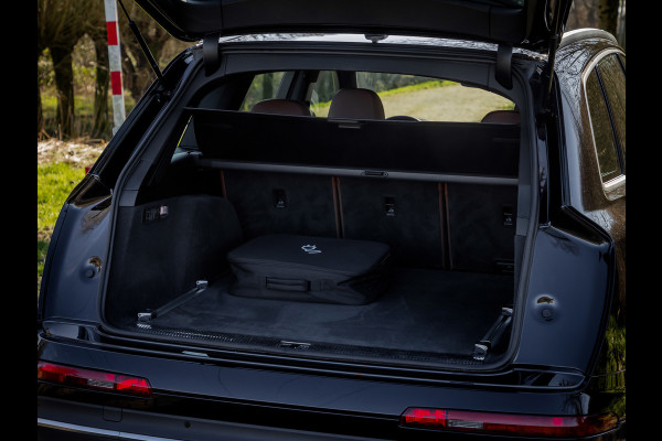 Audi Q7 55 TFSI e quattro Pro Line Plus 1e Eigenaar Luchtvering