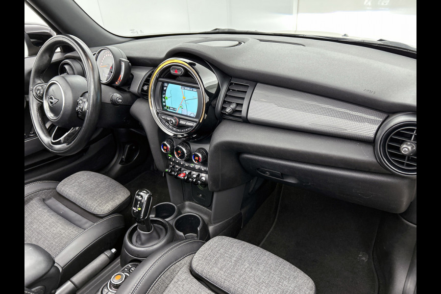MINI Cabrio 1.5 Cooper Chili Serious Business (Dealer OndH, Carplay, StoelV, Navi, Camera, PDC V+A, Etc)