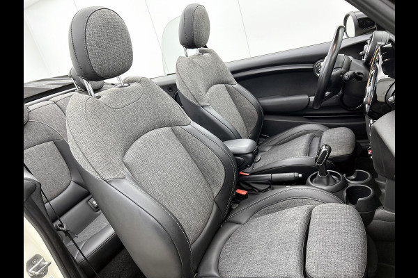 MINI Cabrio 1.5 Cooper Chili Serious Business (Dealer OndH, Carplay, StoelV, Navi, Camera, PDC V+A, Etc)