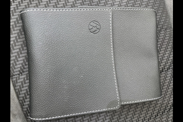 Volkswagen T-Roc Cabrio 1.5 TSI R-Line(Goed OndH, Navi, Trekhaak, StoelV, Parkeersensor V+A, Carplay, Etc)