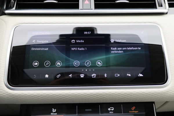 Land Rover Range Rover Velar 2.0 D180 AWD SE Automaat Leer, Panoramadak, Keyless, LED, Camera, Apple CarPlay, Trekhaak, 19''