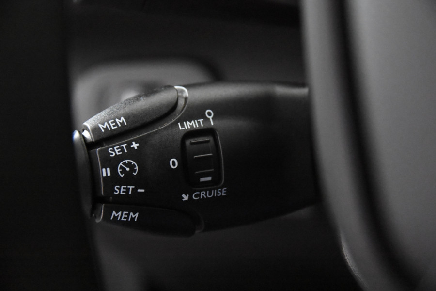 Peugeot Rifter 1.5 BlueHDI Allure *1ste Eigenaar*Navigatie*Trekhaak*