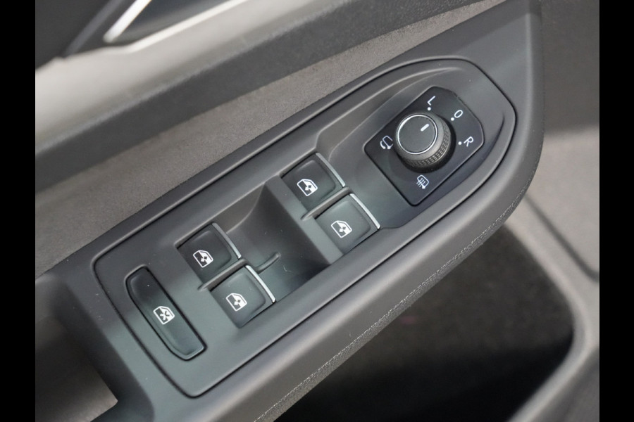 Volkswagen Golf 1.0 eTSI 110pk DSG Life Business Navi Stoel/Stuurverw. Android/Carplay Camera Digital Cockpit