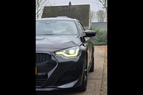BMW 2 Serie 220i M Sport Coupé 50-jahre Edition Fabrieksgarantie Schuifdak NAP NL CarPlay Camera 100% Dealeronderhouden RIJKLAAR