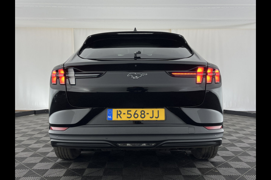 Ford Mustang Mach-E RWD 75 kWh [ 3-Fase-11kW ] {SOH-83%} (INCL-BTW)  Aut. *LEATHER | FULL-LED | DAB | DIGI-COCKPIT | KEYLESS | NAVI-FULLMAP | CARPLAY | HEATED-COMFORTSEATS | TOPVIEW | ADAPTIVE-CRUISE | PRIVACY-GLASS | 18'' ALU*