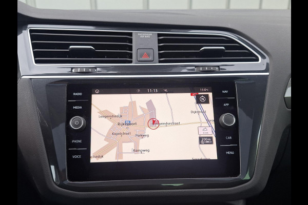 Volkswagen Tiguan 1.5 TSI ACT DSG Highline Business R | Panorama | Climate V+A | Adaptive CC | LED | Navi |