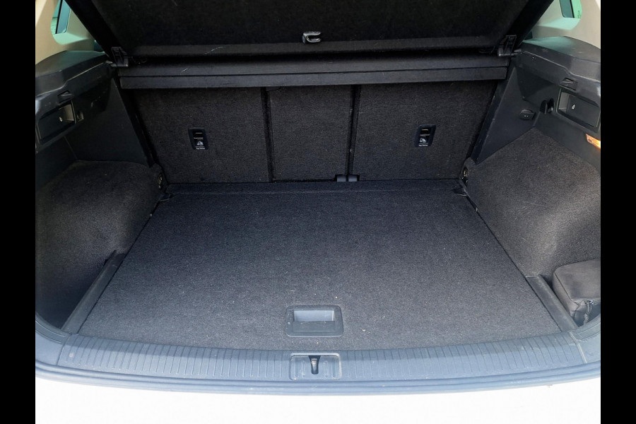 Volkswagen Tiguan 1.5 TSI ACT DSG Highline Business R | Panorama | Climate V+A | Adaptive CC | LED | Navi |