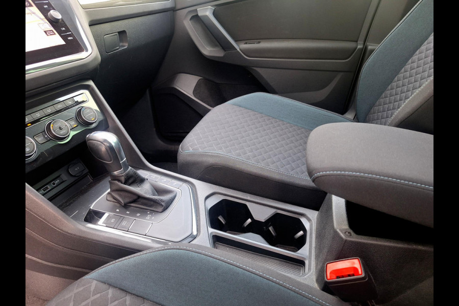 Volkswagen Tiguan 1.5 TSI ACT DSG Highline Business R | Panorama | Climate V+A | Adaptive CC | LED | Navi |