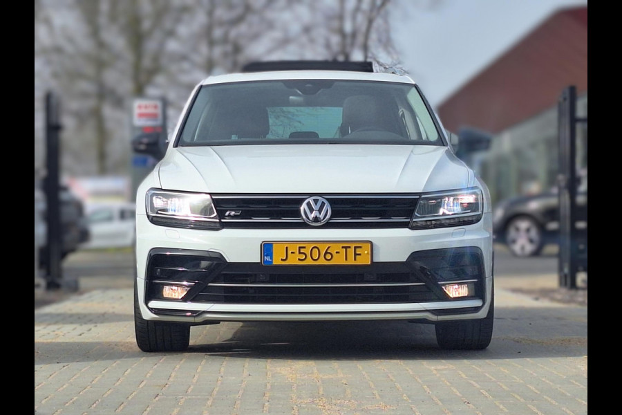 Volkswagen Tiguan 1.5 TSI ACT DSG Highline Business R | Panorama | Climate V+A | Adaptive CC | LED | Navi |