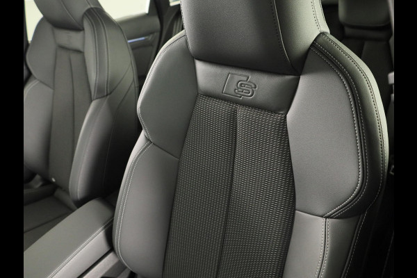Audi A3 Sportback 45 TFSI e S edition Competition 245pk | Panoramadak | Sonos 3D | Ambient light | Parkeercamere | Adaptieve cruise controle