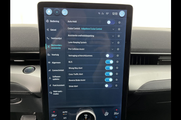 Ford Mustang Mach-E RWD 75 kWh [ 3-Fase-11kW ] {SOH-83%} (INCL-BTW)  Aut. *LEATHER | FULL-LED | DAB | DIGI-COCKPIT | KEYLESS | NAVI-FULLMAP | CARPLAY | HEATED-COMFORTSEATS | TOPVIEW | ADAPTIVE-CRUISE | PRIVACY-GLASS | 18'' ALU*