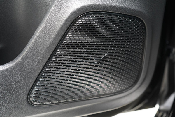 Mercedes-Benz A-Klasse 250 e AMG Line | SoH 96% | Sfeerverlichting | Navigatie | Black pakket | Sportstoelen