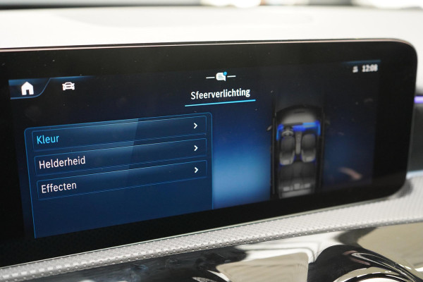 Mercedes-Benz A-Klasse 250 e AMG Line | SoH 96% | Sfeerverlichting | Navigatie | Black pakket | Sportstoelen