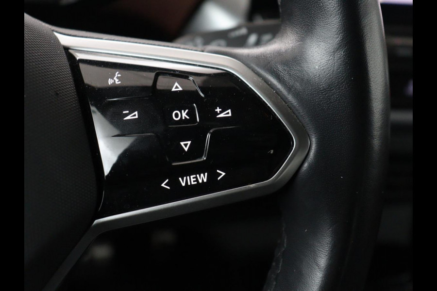 Volkswagen ID.5 Pro 77 kWh | SOH 94% | Stoelverwarming | Adaptive cruise | Carplay | Navigatie | 19'' | Parkeerhulp | Full LED | Stuurverwarming