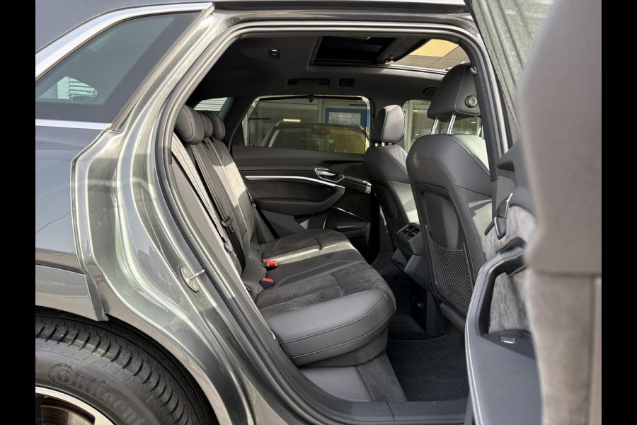 Audi e-tron 55 quattro S edition 95 kWh | Panoramadak | Stoelverwarming | Luchtvering | Memory Seats | ACC | B&O |