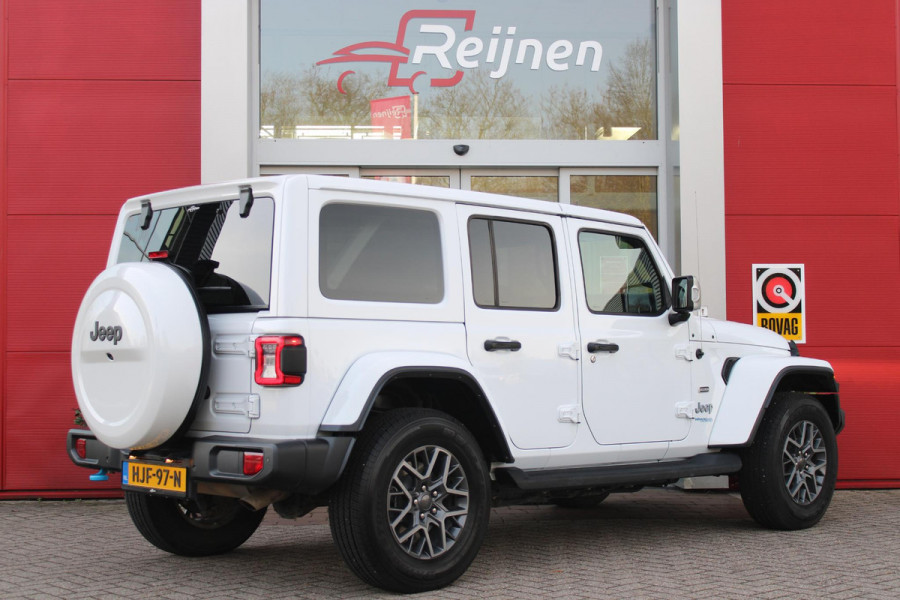 Jeep Wrangler Unlimited 4xe 380PK SAHARA OVERLAND | TRAILRATED | NAVIGATIE | APPLE CARPLAY/ANDROID AUTO | ACHTER/VOOR CAMERA | UITNEEMBARE DAKPLATEN | HARDTOP IN KLEUR | LEDEREN BEKLEDING | STOEL/STUUR VERWARMING | LED KOPLAMPEN | ADAPTIVE CRUISE CONTROL | TREE PLANKEN | HARD WHEELCOVER |
