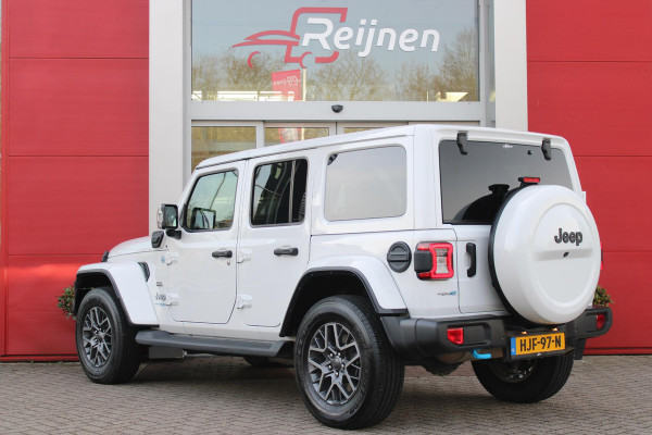 Jeep Wrangler Unlimited 4xe 380PK SAHARA OVERLAND | TRAILRATED | NAVIGATIE | APPLE CARPLAY/ANDROID AUTO | ACHTER/VOOR CAMERA | UITNEEMBARE DAKPLATEN | HARDTOP IN KLEUR | LEDEREN BEKLEDING | STOEL/STUUR VERWARMING | LED KOPLAMPEN | ADAPTIVE CRUISE CONTROL | TREE PLANKEN | HARD WHEELCOVER |