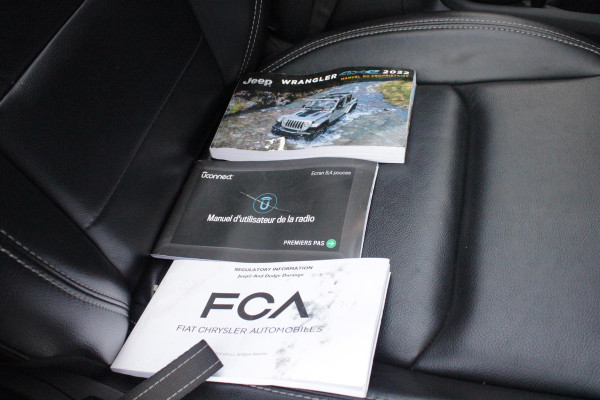 Jeep Wrangler Unlimited 4xe 380PK SAHARA OVERLAND | TRAILRATED | NAVIGATIE | APPLE CARPLAY/ANDROID AUTO | ACHTER/VOOR CAMERA | UITNEEMBARE DAKPLATEN | HARDTOP IN KLEUR | LEDEREN BEKLEDING | STOEL/STUUR VERWARMING | LED KOPLAMPEN | ADAPTIVE CRUISE CONTROL | TREE PLANKEN | HARD WHEELCOVER |