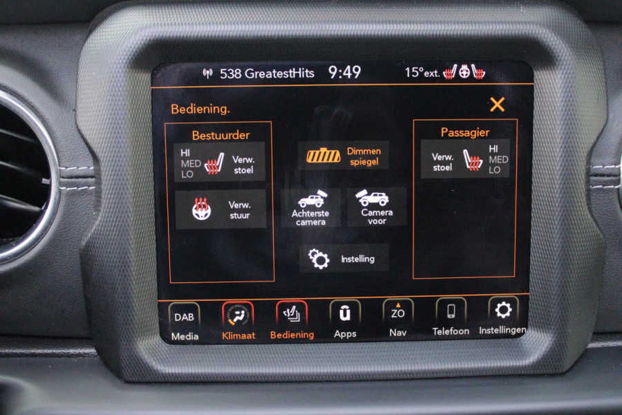 Jeep Wrangler Unlimited 4xe 380PK SAHARA OVERLAND | TRAILRATED | NAVIGATIE | APPLE CARPLAY/ANDROID AUTO | ACHTER/VOOR CAMERA | UITNEEMBARE DAKPLATEN | HARDTOP IN KLEUR | LEDEREN BEKLEDING | STOEL/STUUR VERWARMING | LED KOPLAMPEN | ADAPTIVE CRUISE CONTROL | TREE PLANKEN | HARD WHEELCOVER |