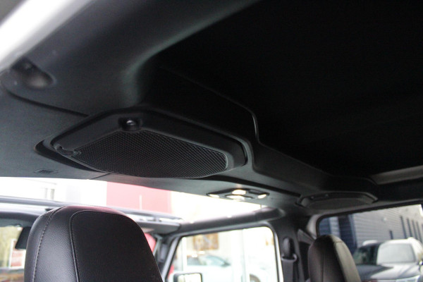 Jeep Wrangler Unlimited 4xe 380PK SAHARA OVERLAND | TRAILRATED | NAVIGATIE | APPLE CARPLAY/ANDROID AUTO | ACHTER/VOOR CAMERA | UITNEEMBARE DAKPLATEN | HARDTOP IN KLEUR | LEDEREN BEKLEDING | STOEL/STUUR VERWARMING | LED KOPLAMPEN | ADAPTIVE CRUISE CONTROL | TREE PLANKEN | HARD WHEELCOVER |