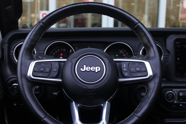 Jeep Wrangler Unlimited 4xe 380PK SAHARA OVERLAND | TRAILRATED | NAVIGATIE | APPLE CARPLAY/ANDROID AUTO | ACHTER/VOOR CAMERA | UITNEEMBARE DAKPLATEN | HARDTOP IN KLEUR | LEDEREN BEKLEDING | STOEL/STUUR VERWARMING | LED KOPLAMPEN | ADAPTIVE CRUISE CONTROL | TREE PLANKEN | HARD WHEELCOVER |