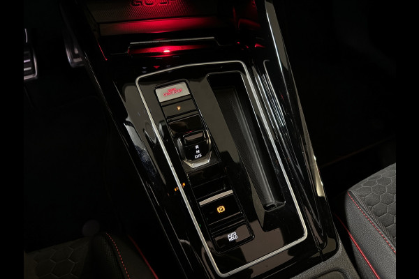 Volkswagen Golf 2.0 TSI GTI Clubsport Pano|HuD|H/K|IQ|Keyless