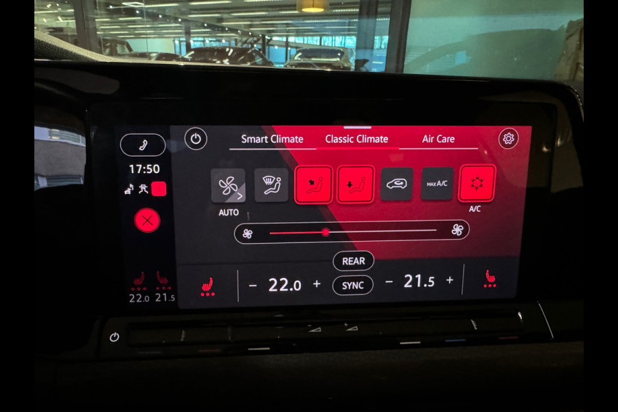 Volkswagen Golf 2.0 TSI GTI Clubsport Pano|HuD|H/K|IQ|Keyless