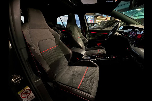 Volkswagen Golf 2.0 TSI GTI Clubsport Pano|HuD|H/K|IQ|Keyless