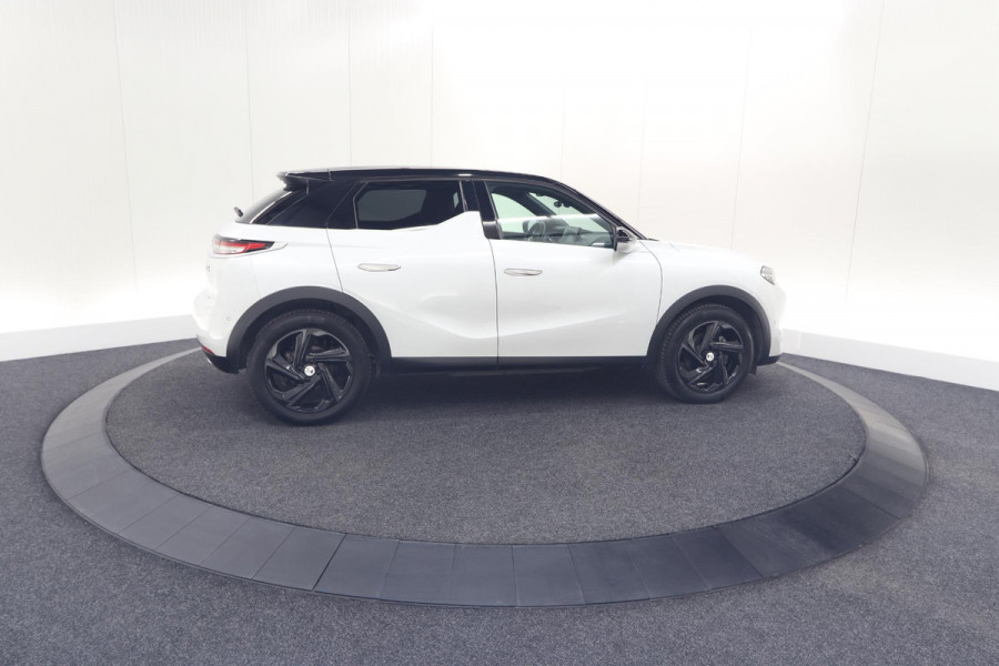 DS Ds 3 Crossback E-Tense So Chic 50 kWh | SHO = 93,8% | Allseason Banden | Camera | Dodehoekdetectie | Head-Up Display