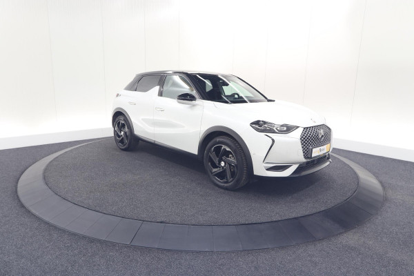DS Ds 3 Crossback E-Tense So Chic 50 kWh | SHO = 93,8% | Allseason Banden | Camera | Dodehoekdetectie | Head-Up Display