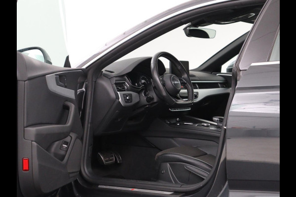 Audi A5 40 TFSI Sport S-Line edition | Carplay | Sportstoelen | Full LED | Half leder | Navigatie | Parkeerhulp | Cruise control | Bluetooth | Climate control | Sportstuur