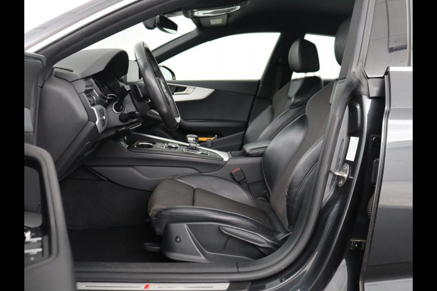 Audi A5 40 TFSI Sport S-Line edition | Carplay | Sportstoelen | Full LED | Half leder | Navigatie | Parkeerhulp | Cruise control | Bluetooth | Climate control | Sportstuur