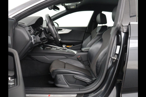 Audi A5 40 TFSI Sport S-Line edition | Carplay | Sportstoelen | Full LED | Half leder | Navigatie | Parkeerhulp | Cruise control | Bluetooth | Climate control | Sportstuur