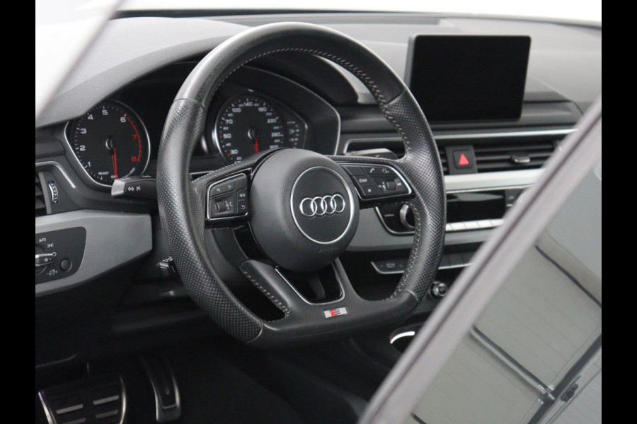 Audi A5 40 TFSI Sport S-Line edition | Carplay | Sportstoelen | Full LED | Half leder | Navigatie | Parkeerhulp | Cruise control | Bluetooth | Climate control | Sportstuur