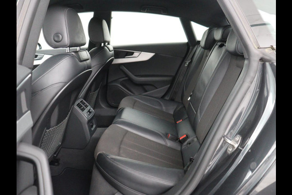 Audi A5 40 TFSI Sport S-Line edition | Carplay | Sportstoelen | Full LED | Half leder | Navigatie | Parkeerhulp | Cruise control | Bluetooth | Climate control | Sportstuur
