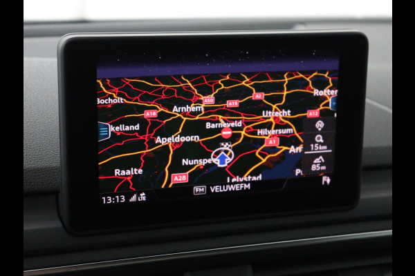 Audi A5 40 TFSI Sport S-Line edition | Carplay | Sportstoelen | Full LED | Half leder | Navigatie | Parkeerhulp | Cruise control | Bluetooth | Climate control | Sportstuur