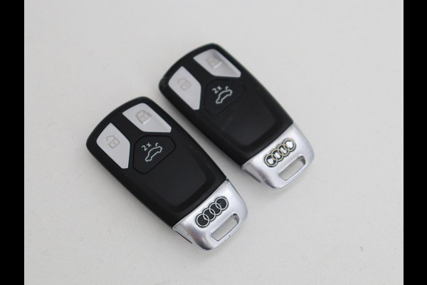 Audi A5 40 TFSI Sport S-Line edition | Carplay | Sportstoelen | Full LED | Half leder | Navigatie | Parkeerhulp | Cruise control | Bluetooth | Climate control | Sportstuur