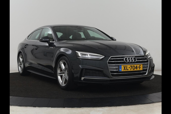 Audi A5 40 TFSI Sport S-Line edition | Carplay | Sportstoelen | Full LED | Half leder | Navigatie | Parkeerhulp | Cruise control | Bluetooth | Climate control | Sportstuur